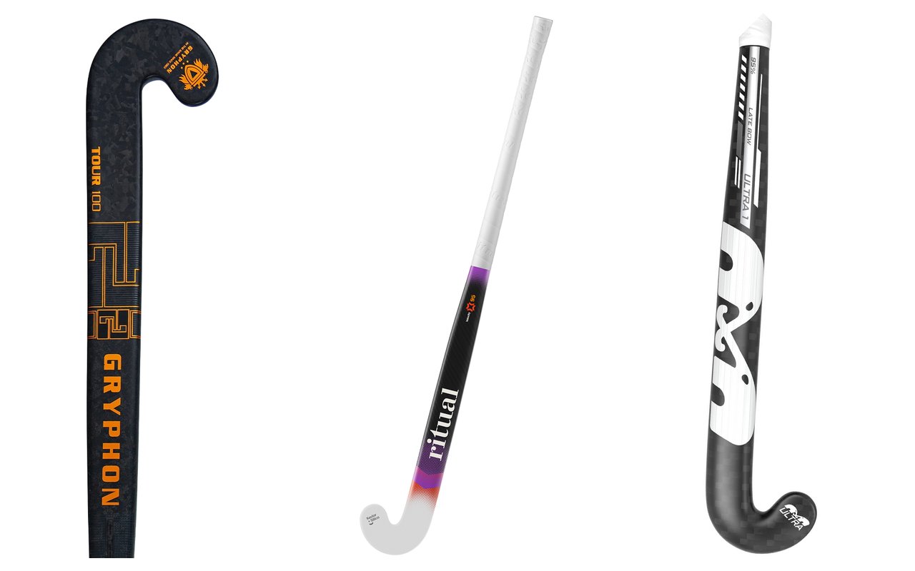 Trzy kije z oferty Field Hockey Zone – Gryphon Tour (widok od główki w górę trzonu), Ritual Velocity 95 i TK U1 Late Bow w całości