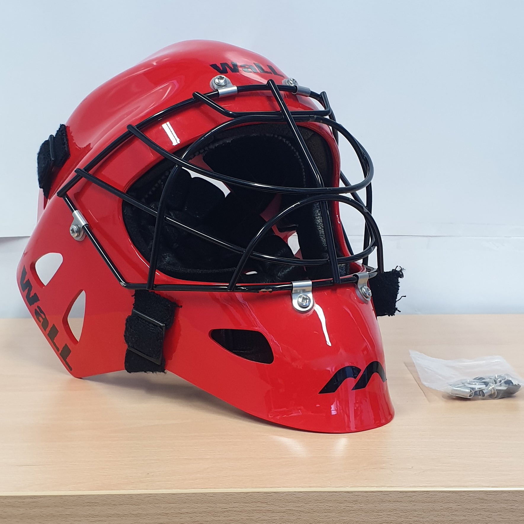 Clearance Mercian Wall Helmet — red senior Clearance Mercian Wall Helmet — red senior
